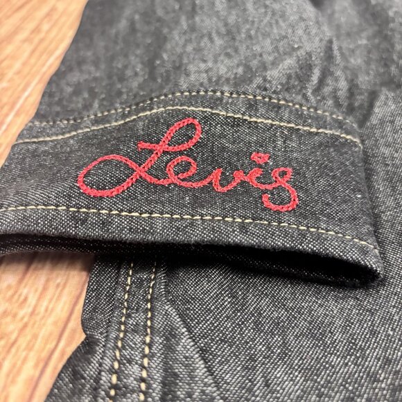 Levis Black Denim Western Shirt Oversized Fit Embroidered Heart Detail Size M - Picture 6 of 15